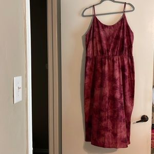 Mid-Length Maroon Tie-Dye Dress/Old Navy/Size XL